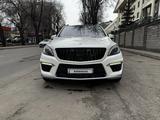 Mercedes-Benz ML 63 AMG 2013 года за 23 000 000 тг. в Алматы