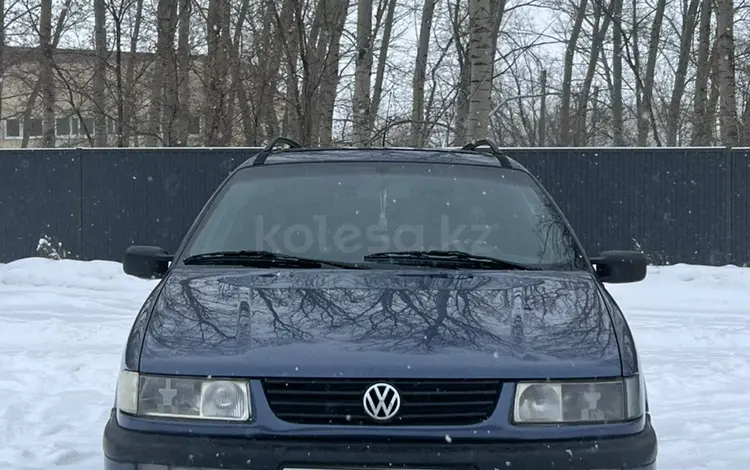 Volkswagen Passat 1993 годаүшін1 850 000 тг. в Караганда