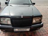 Mercedes-Benz E 200 1989 года за 2 500 000 тг. в Шымкент