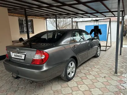 Toyota Camry 2003 года за 5 800 000 тг. в Актобе – фото 18