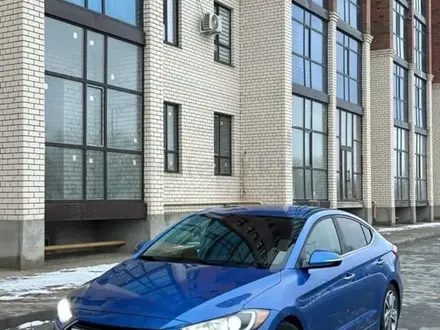 Hyundai Elantra 2016 года за 8 500 000 тг. в Астана