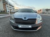 Skoda Superb 2018 года за 12 500 000 тг. в Астана – фото 3