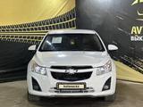 Chevrolet Cruze 2012 года за 4 550 000 тг. в Актобе – фото 2