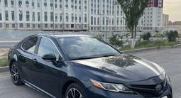 Toyota Camry 2018 годаүшін7 500 000 тг. в Жанаозен – фото 2