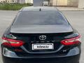 Toyota Camry 2018 года за 7 500 000 тг. в Жанаозен – фото 7