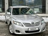 Toyota Camry 2011 года за 7 100 000 тг. в Усть-Каменогорск