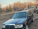 Mercedes-Benz E 230 1991 годаүшін1 800 000 тг. в Чунджа