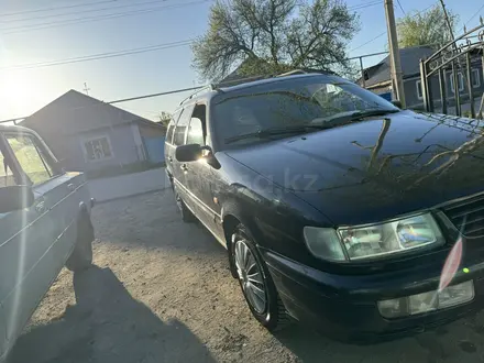 Volkswagen Passat 1994 года за 1 800 000 тг. в Шелек – фото 3