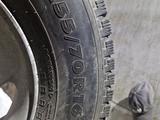 Колеса зимние с шипами 255/70 R16 за 325 000 тг. в Алматы – фото 5
