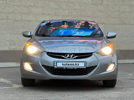 Hyundai Elantra 2012 года за 6 200 000 тг. в Кокшетау – фото 2