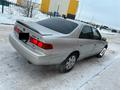 Toyota Camry 2000 года за 3 050 000 тг. в Астана – фото 2