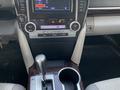 Toyota Camry 2013 года за 6 000 000 тг. в Актобе – фото 9