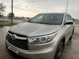 Toyota Highlander 2016 годаүшін12 000 000 тг. в Актобе – фото 2