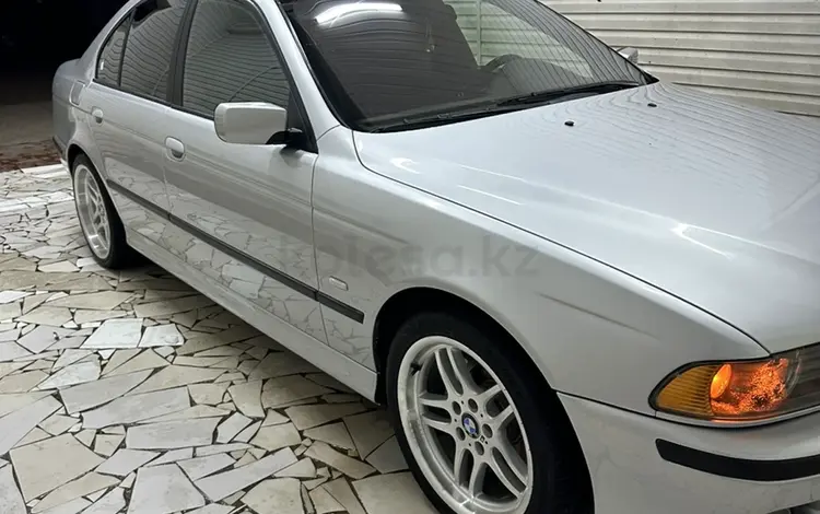 BMW 530 2002 годаfor6 000 000 тг. в Кызылорда