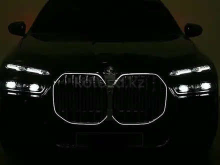 BMW i7 2022 года за 88 000 000 тг. в Алматы – фото 7