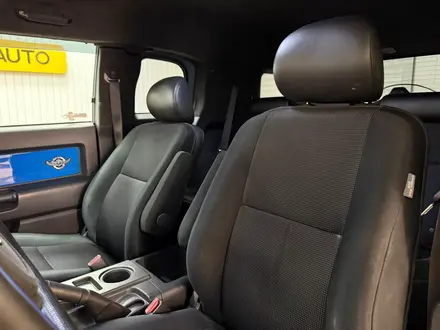 Toyota FJ Cruiser 2006 года за 15 690 000 тг. в Алматы – фото 21