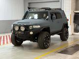 Toyota FJ Cruiser 2006 года за 15 690 000 тг. в Алматы