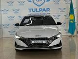 Hyundai Elantra 2022 года за 11 700 000 тг. в Алматы – фото 2