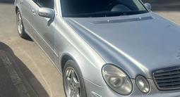 Mercedes-Benz E 320 2003 годаүшін5 500 000 тг. в Астана – фото 3