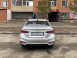 Hyundai Accent 2017 года за 7 500 000 тг. в Астана – фото 2