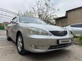 Toyota Camry 2004 года за 6 500 000 тг. в Шымкент – фото 3