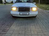 Mercedes-Benz E 230 1991 годаfor1 050 000 тг. в Талдыкорган – фото 2