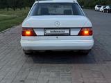 Mercedes-Benz E 230 1991 годаfor1 050 000 тг. в Талдыкорган – фото 5