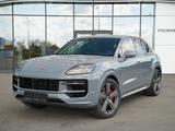 Porsche Cayenne E-Hybrid 2024 годаfor102 200 000 тг. в Астана