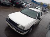 Volkswagen Golf 1993 годаүшін1 650 000 тг. в Караганда – фото 3