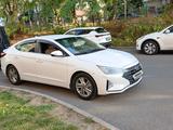 Hyundai Elantra 2020 года за 6 200 000 тг. в Алматы – фото 2