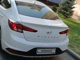 Hyundai Elantra 2020 года за 6 200 000 тг. в Алматы – фото 4