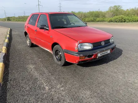 Volkswagen Golf 1995 года за 750 000 тг. в Астана – фото 3