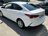 Hyundai Accent 2021 года за 8 200 000 тг. в Алматы – фото 3