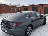 Hyundai Sonata 2022 годаүшін11 600 000 тг. в Усть-Каменогорск – фото 4