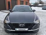 Hyundai Sonata 2022 годаүшін11 600 000 тг. в Усть-Каменогорск – фото 2