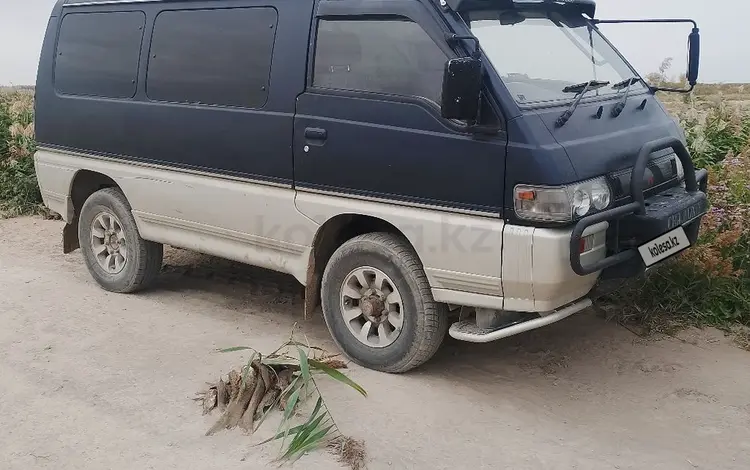 Mitsubishi Delica 1996 годаүшін1 800 000 тг. в Алматы