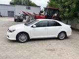 Toyota Camry 2014 года за 10 500 000 тг. в Актобе – фото 5