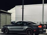 Ford Mustang 2012 года за 17 000 000 тг. в Шымкент – фото 3