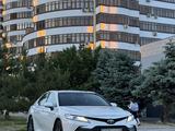 Toyota Camry 2021 года за 16 500 000 тг. в Шымкент