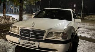 Mercedes-Benz C 180 1994 года за 2 800 000 тг. в Усть-Каменогорск