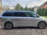Toyota Sienna 2019 годаүшін17 500 000 тг. в Алматы – фото 2