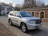 Toyota Land Cruiser 2011 годаүшін20 000 000 тг. в Шымкент – фото 2