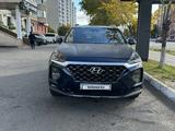 Hyundai Santa Fe 2020 года за 15 000 000 тг. в Алматы