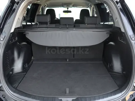 Toyota RAV4 Prestige 2017 года за 9 490 000 тг. в Шымкент – фото 10
