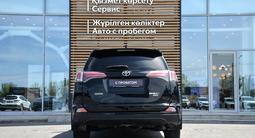 Toyota RAV4 Prestige 2017 года за 9 800 000 тг. в Шымкент – фото 4