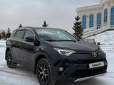 Toyota RAV4 2019 года за 11 750 000 тг. в Астана – фото 3