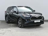 Toyota Highlander Prestige 2023 года за 23 300 000 тг. в Атырау – фото 3