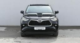 Toyota Highlander Prestige 2023 годаүшін23 000 000 тг. в Атырау – фото 2