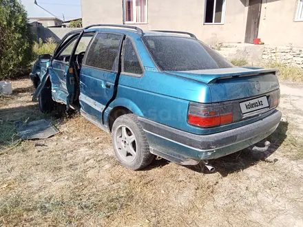 Volkswagen Passat 1991 года за 600 000 тг. в Тараз – фото 2