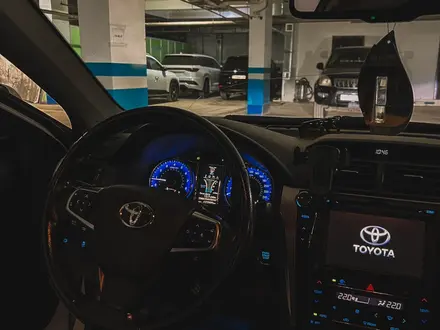 Toyota Camry 2016 года за 12 500 000 тг. в Астана – фото 3